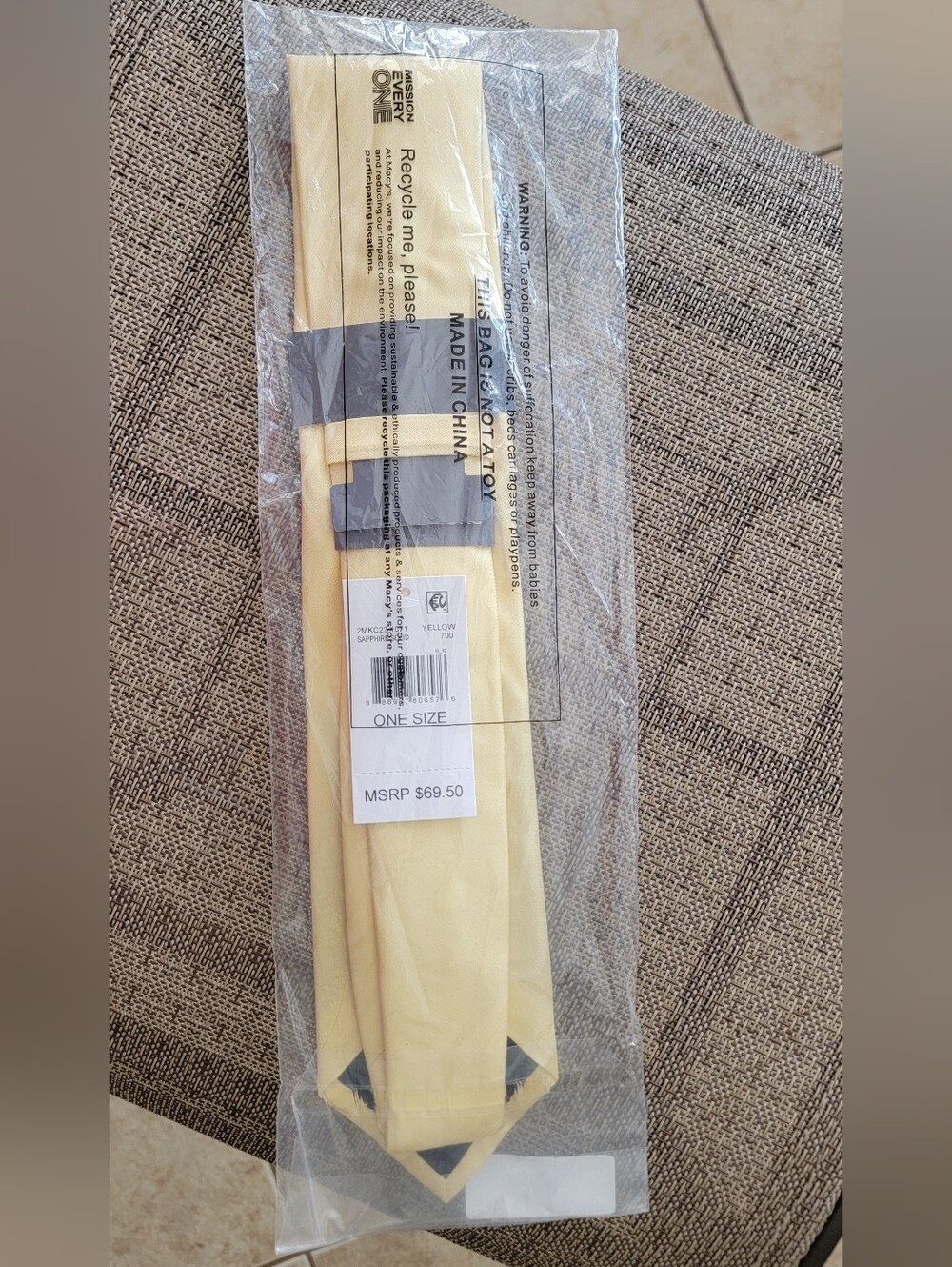 Michael Kors Men's Solid Yellow Tie - Picture 7 of 8